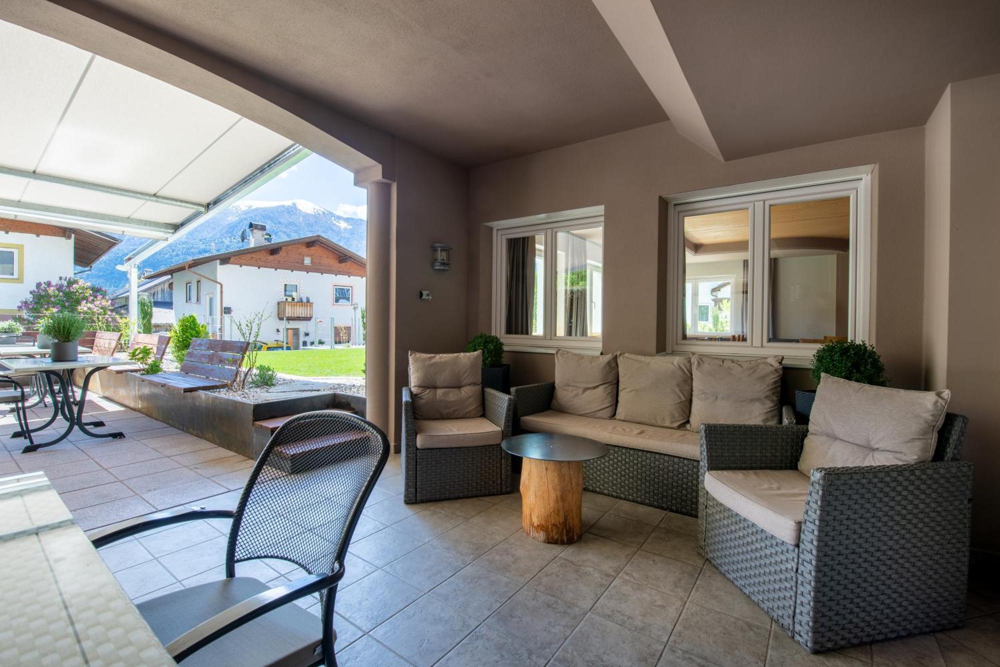 Saldur Small Active Hotel Sluderno Bagian luar foto