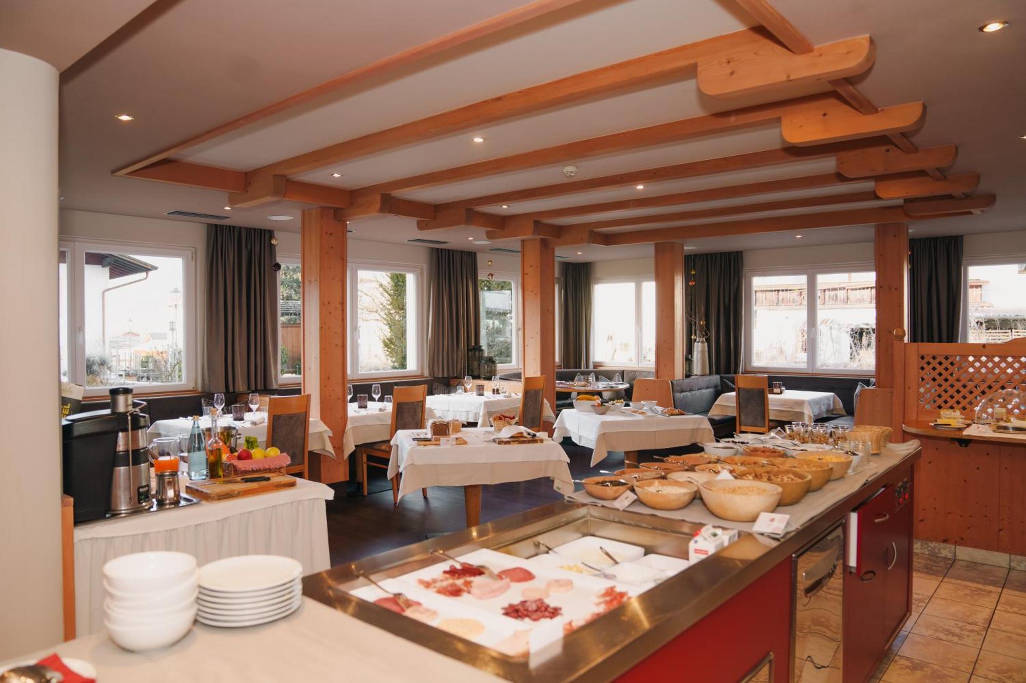 Saldur Small Active Hotel Sluderno Bagian luar foto