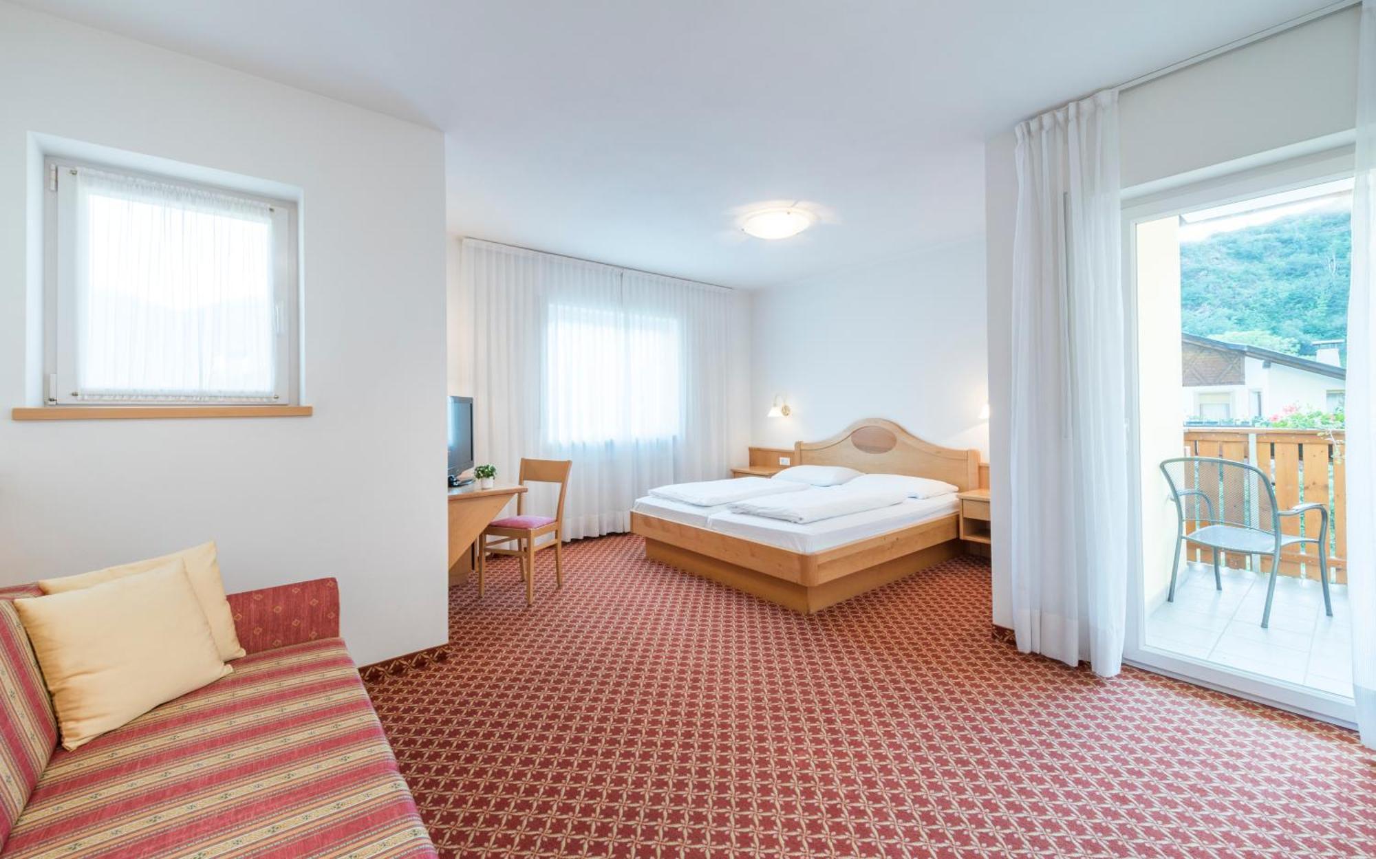 Saldur Small Active Hotel Sluderno Bagian luar foto